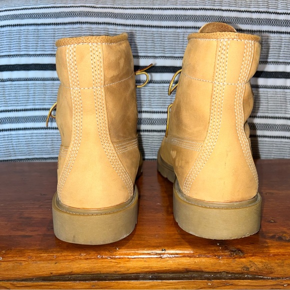 Timberland Classic Mens 6-Inch Waterproof Boots - Picture 4 of 11